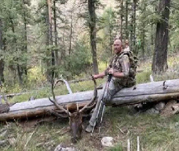 #5Elkhunttoo.png