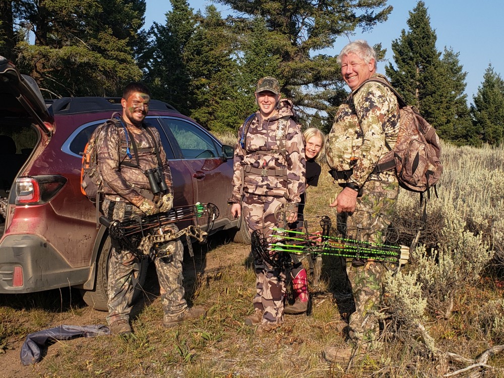 camo archery hunt (2).jpg