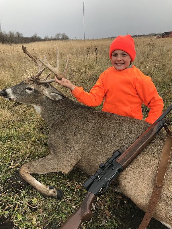 Hunters first buck resized.jpg